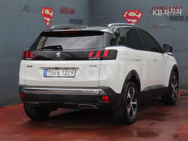 Peugeot 3008 2021 — 3