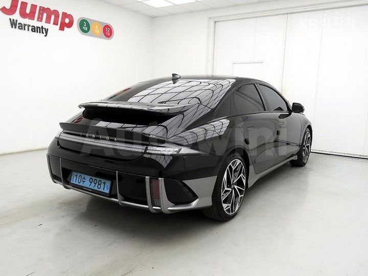 Hyundai Ioniq6 2023 — 4