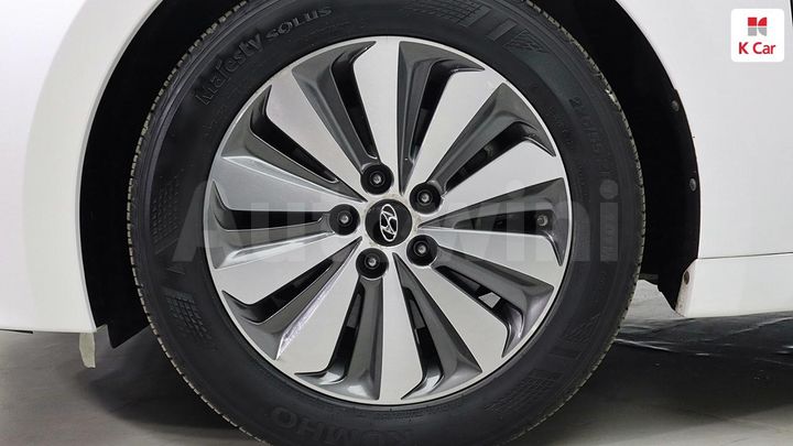 Hyundai Grandeur 2016 — 5