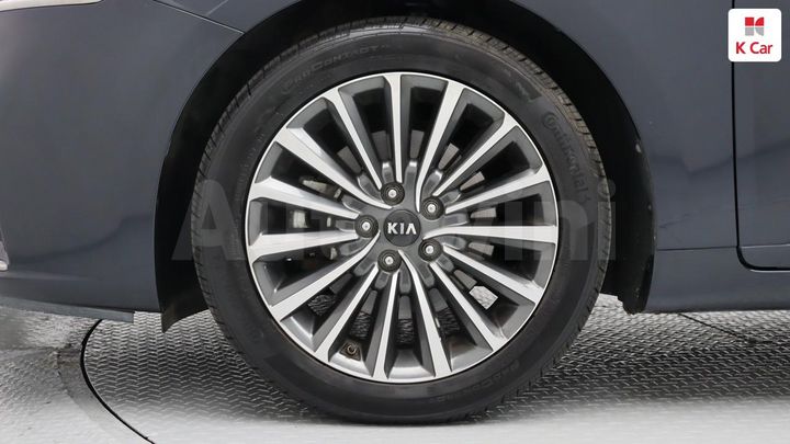 Kia K7 2018 — 5