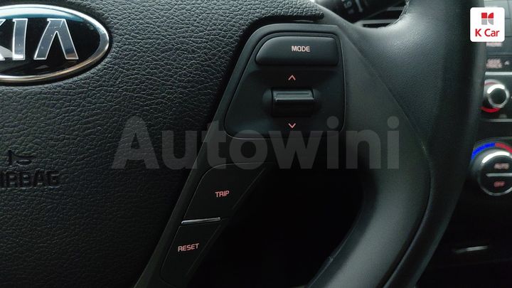 Kia K3 2015 — 5