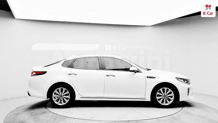Kia K5 2016 — 4