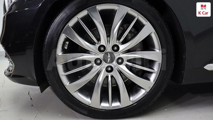 Genesis G80 2019 — 5