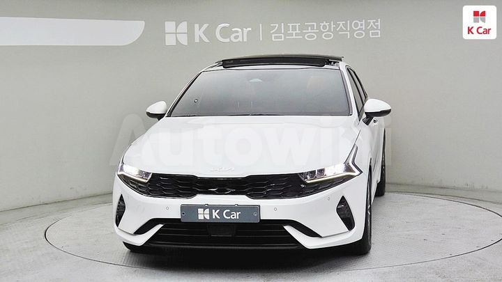 Kia K5 2023 — 3