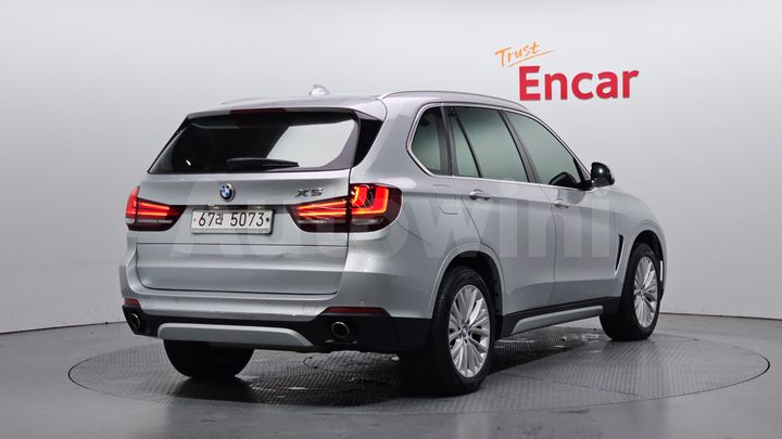 BMW X5 2017 — 2