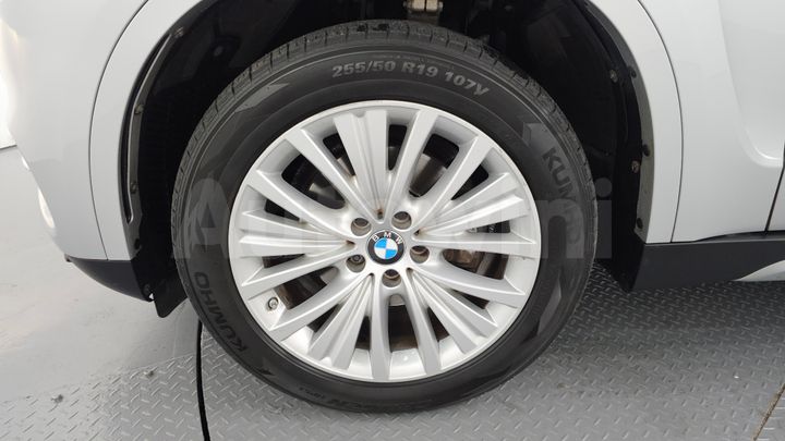 BMW X5 2017 — 5