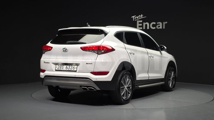 Hyundai Tucson 2016 — 2