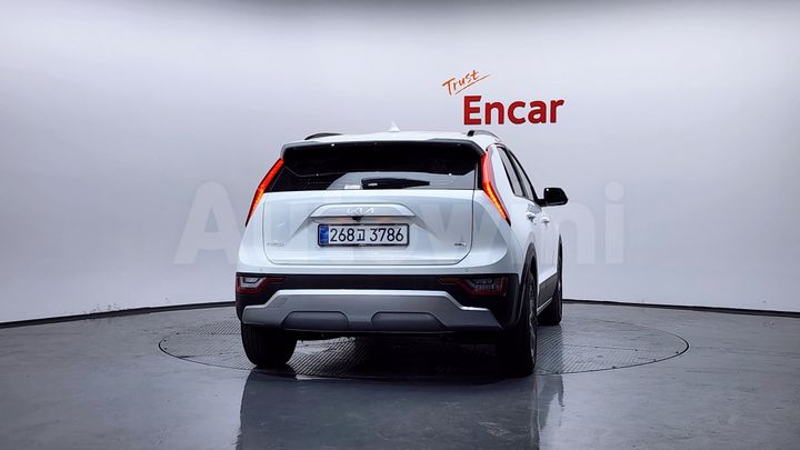 Kia Niro 2026 — 4