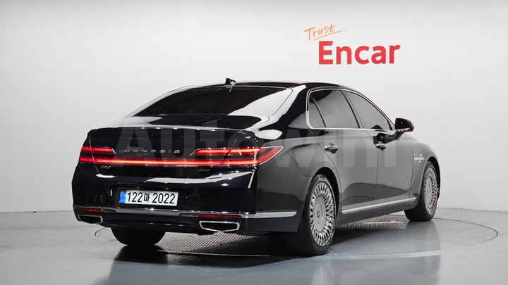Genesis G90 2021 — 2