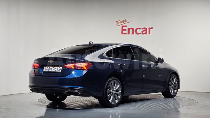 Chevrolet Malibu 2020 — 2