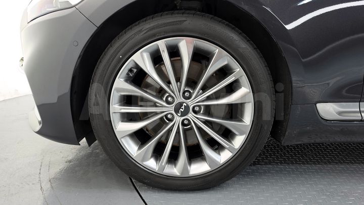 Kia K9 2024 — 5