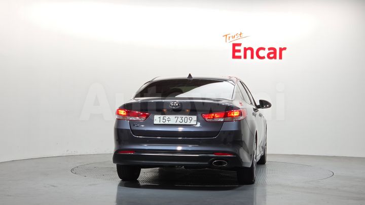 Kia K5 2017 — 4