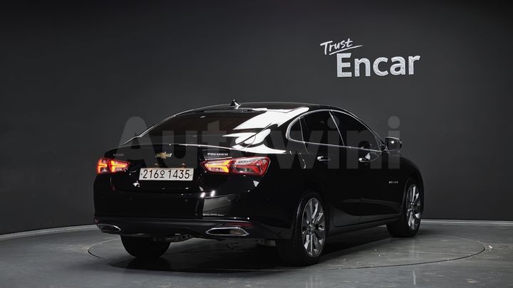 Chevrolet Malibu 2020 — 2