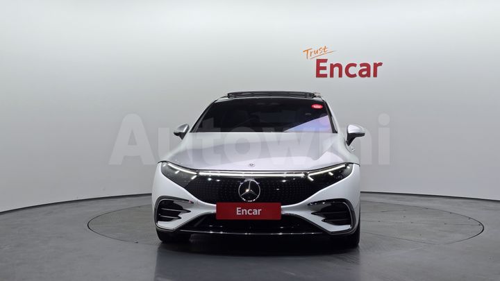 Mercedes Benz EQS 2022 — 3