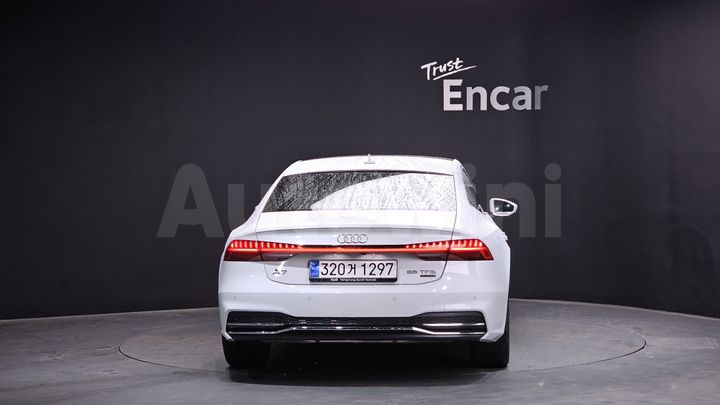 Audi A7 2021 — 4