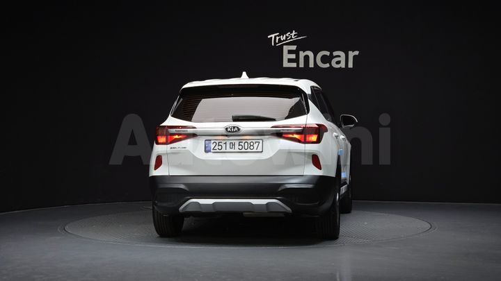 Kia Seltos 2021 — 4