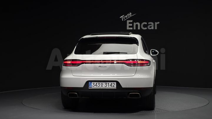 Porsche Macan 2021 — 4