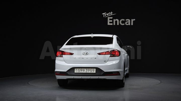Hyundai Avante 2020 — 4