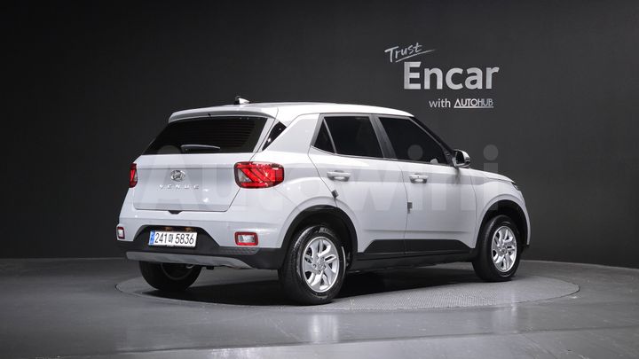 Hyundai Venue 2024 — 2