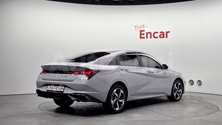 Hyundai Avante 2021 — 2