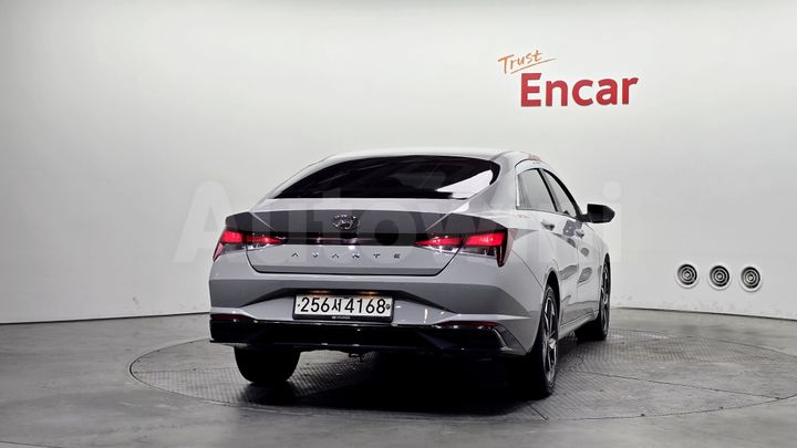 Hyundai Avante 2021 — 4