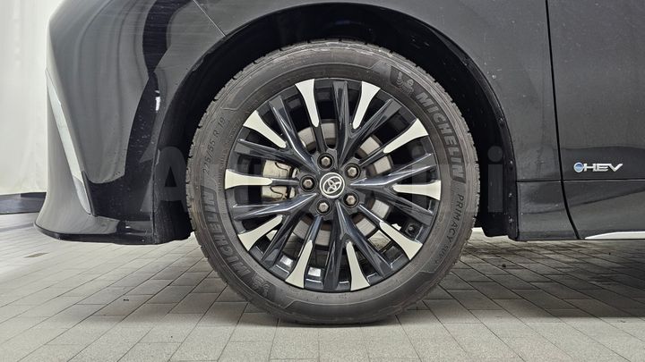 Toyota Alphard 2025 — 5