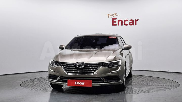 Renault SM6 2016 — 2