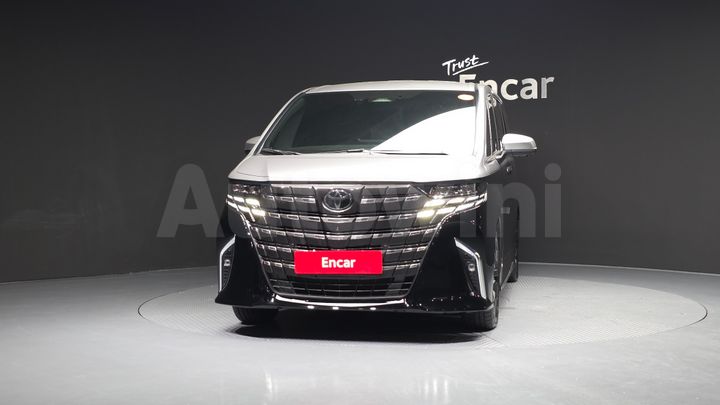 Toyota Alphard 2025 — 3