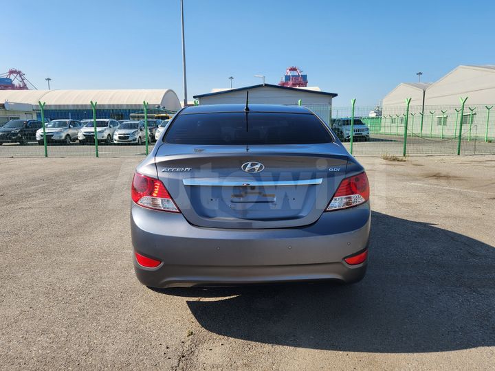 Hyundai Accent 2014 — 3