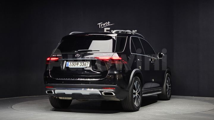 Mercedes Benz GLE Class 2024 — 2