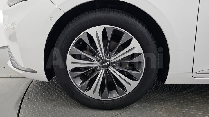 Kia K8 2022 — 4