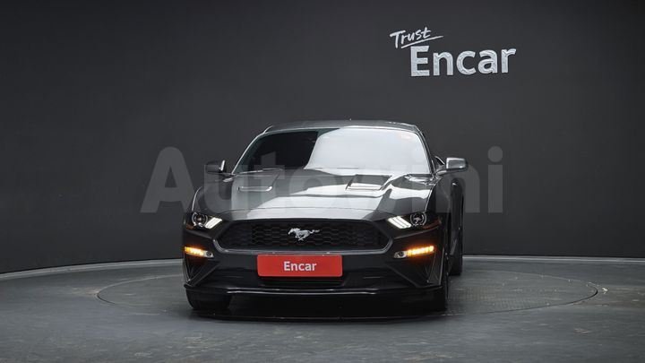 Ford Mustang 2020 — 3
