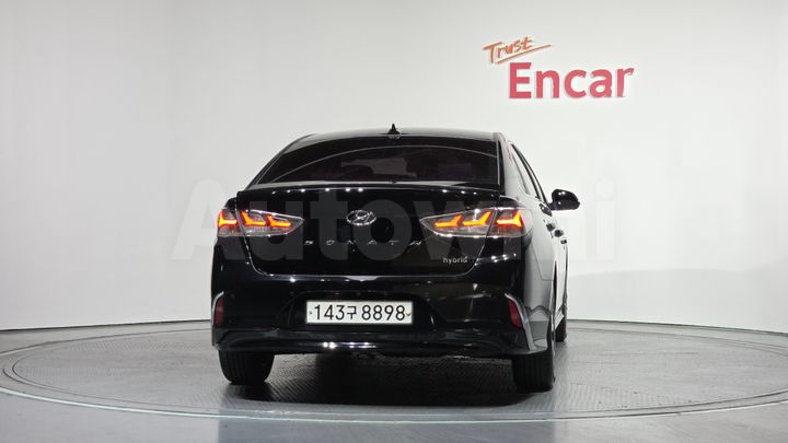 Hyundai Sonata 2018 — 4