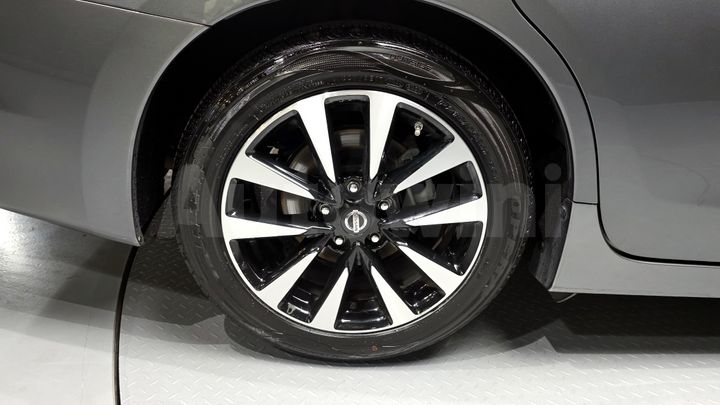 Nissan Altima 2018 — 5