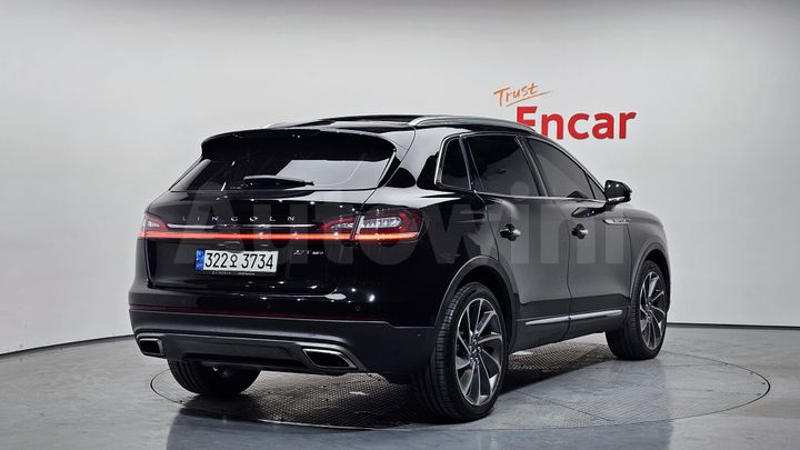 Lincoln Nautilus 2020 — 2