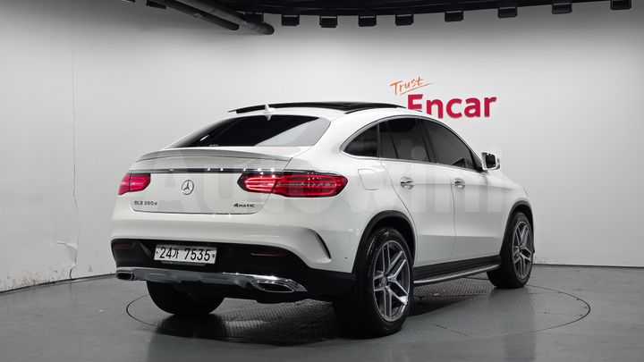 Mercedes Benz GLE Class 2017 — 2