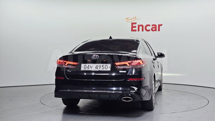 Kia K5 2019 — 4