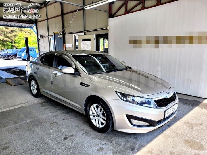 Kia K5 2012 — 3