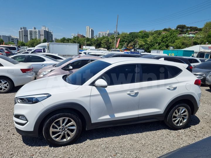 Hyundai Tucson 2016 — 2