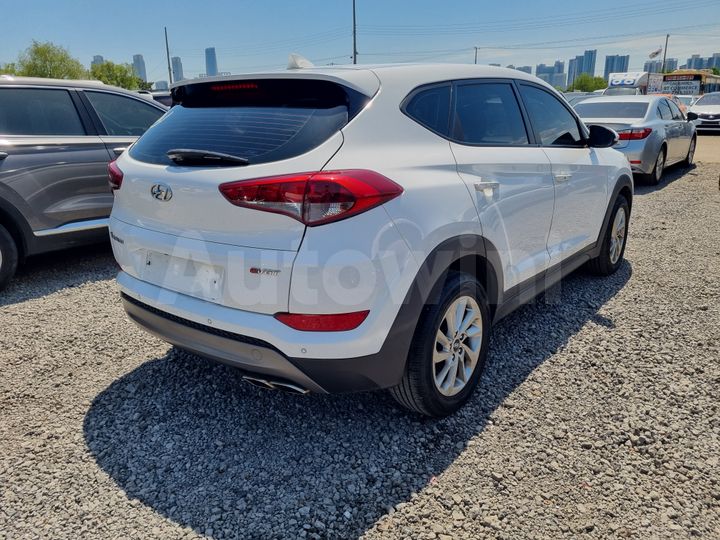 Hyundai Tucson 2016 — 5