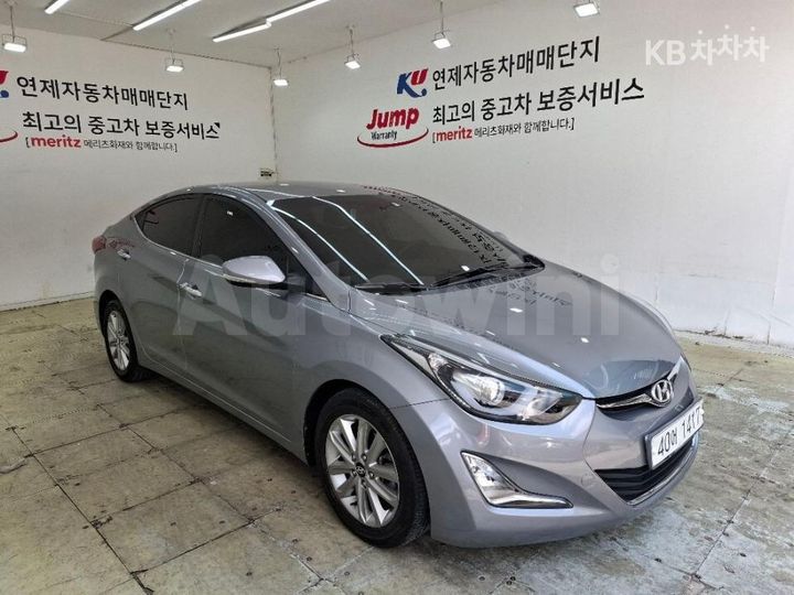 Hyundai Avante 2015 — 5