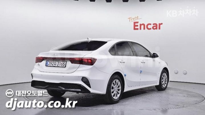 Kia K3 2023 — 2
