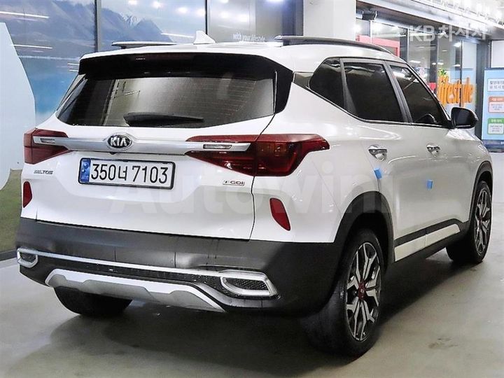 Kia Seltos 2022 — 4