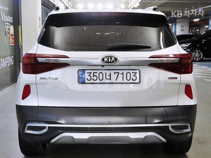 Kia Seltos 2022 — 5