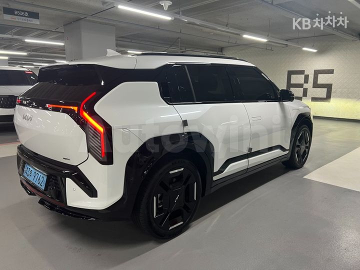 Kia EV3 2025 — 4