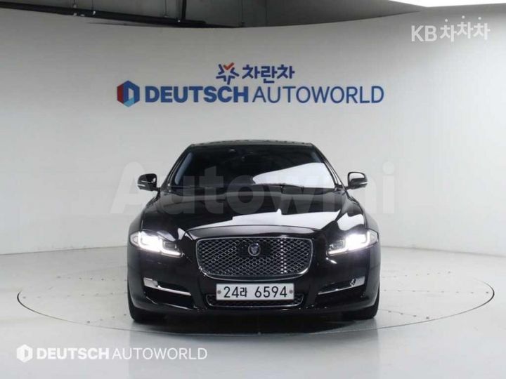 Jaguar XJ 2016 — 3