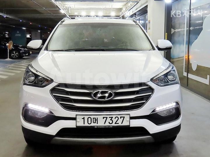 Hyundai SantaFe 2018 — 2
