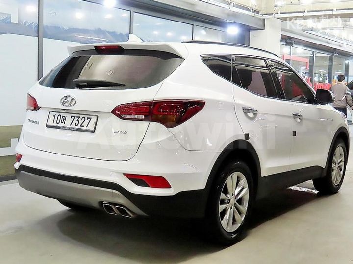 Hyundai SantaFe 2018 — 4