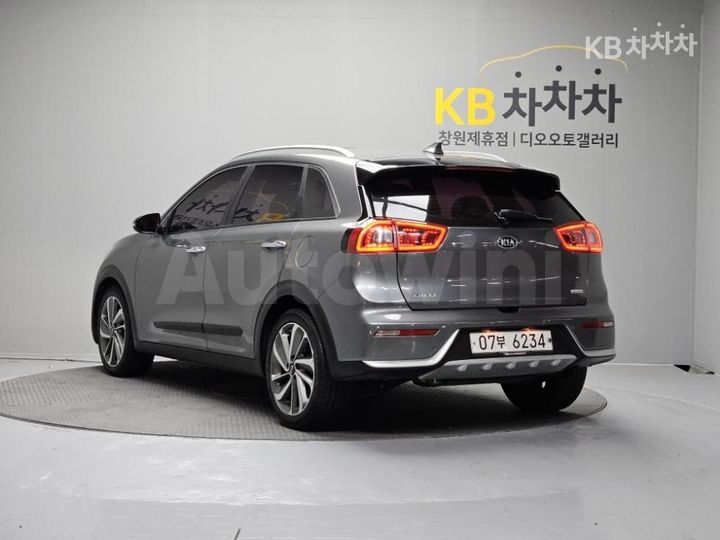 Kia Niro 2018 — 3