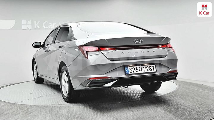 Hyundai Avante 2022 — 2